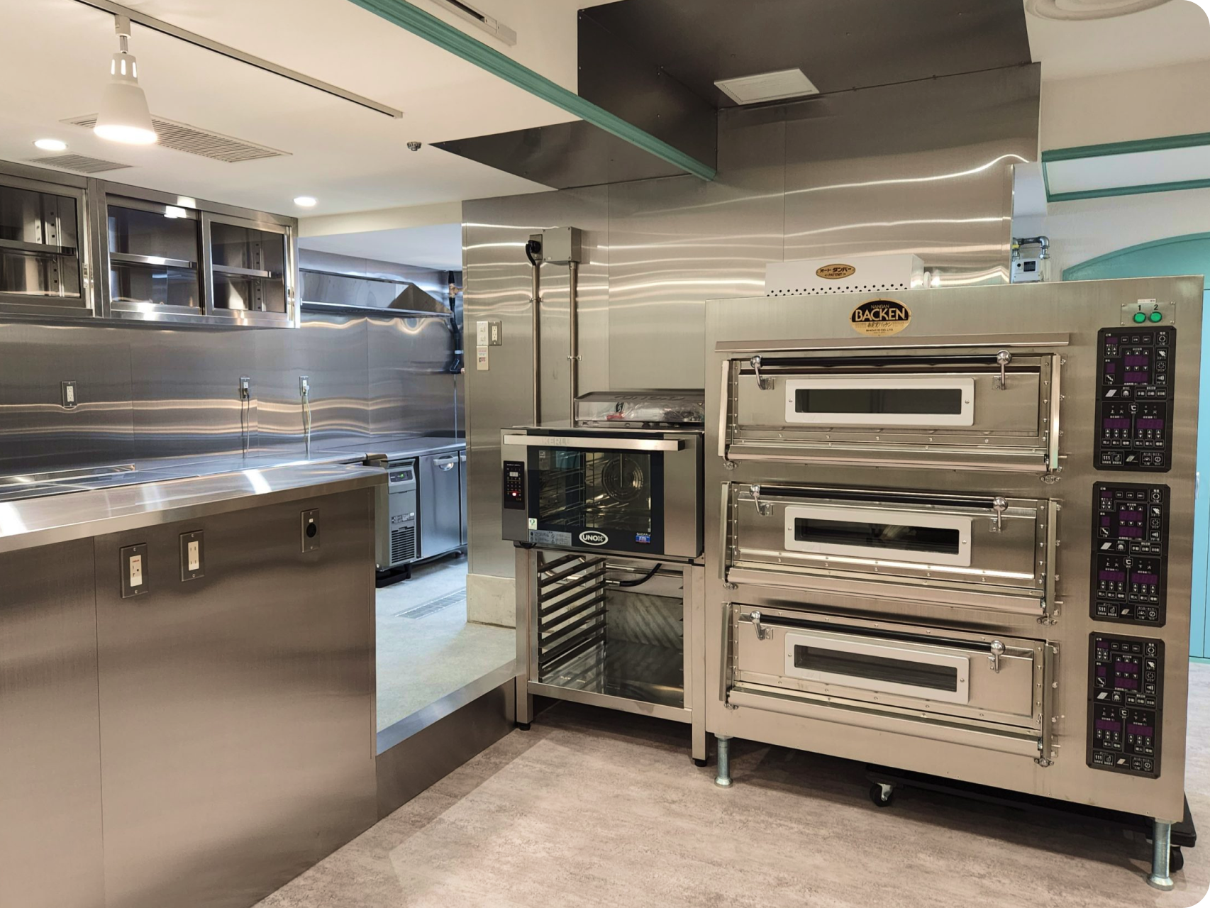 厨房機器の販売・工事