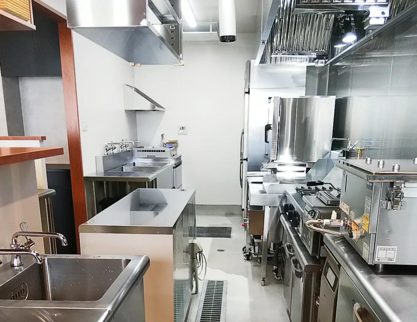 大阪府内中華料理店 厨房機器導入事例